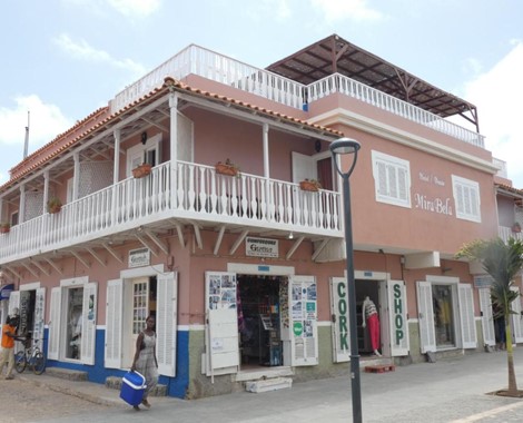Come sleep at our little hotel!​