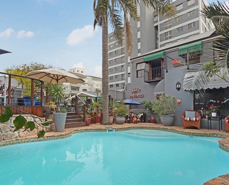 Luxury accommodation in Green Point, Cape Town