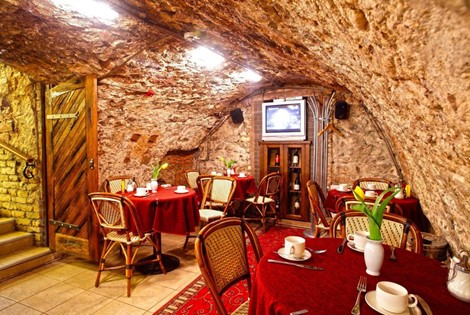  In the unique historical part of Riga – The Old Town - is an elegant and cosy four-star hotel