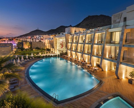 The Emerald Aegean Waters: Where Hospitality and Turkish Flair Meet