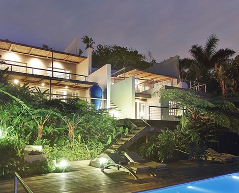 The gentle murmur of the Indian Ocean is a constant lullaby. Here, close to the city of Durban in South Africa's "forgotten paradise", lies a true gem
