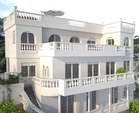 This Villa was built in 1927 and it overlooks the beautiful bay of Villefranche - Cap Ferrat