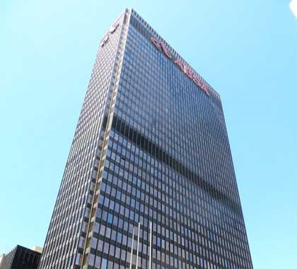 Foreshore Place is a 30,000 square meter mixed use trophy asset located in the Cape Town CBD