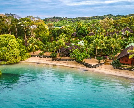 Beautiful scenery. Amazing wildlife. Total relaxation. Exciting diving and excursions. The perfect island escape