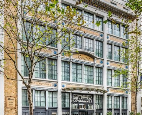 Located in the heart of the authentic Bastille district, near the Marais, our hotel takes pride of place in a setting suffused with history