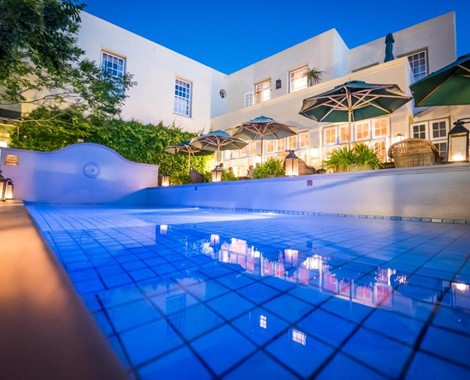 LAST AVAILABLE 4-STAR BOUTIQUE HOTEL ON THE COAST OF CAPE TOWN 