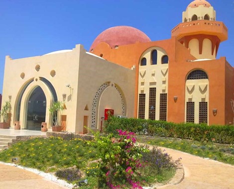 An award-winning, four-star deluxe resort that has been skillfully built in a modern Nubian style with a wide choice of leisure facilities