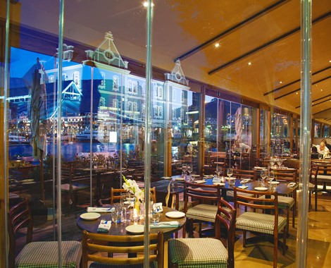 This extraordinary restaurant is situated in the V & A Waterfront