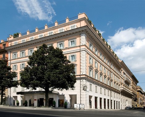 Italian Masterpiece and déco elegance