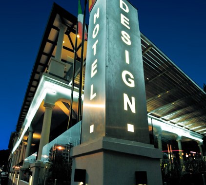 A fine boutique hotel situated along the Atlantic Seaboard in Sea Point, Cape Town