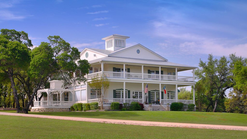 Escape to the Texas Hill Country...Nature in all its Glory...Scenic Vistas...Charming Accommodations...A Stellar Cellar...